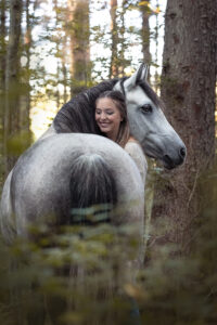 Pferde Fotoshooting, Portrait von Pferd mit Besitzer