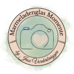 Marmladenglas Momente by Jessi Vorderbrüggen Logo